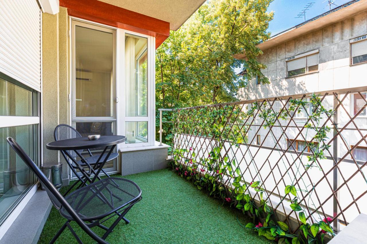 Stylish 2Bd Apartment With A Nice Cozy Terrace By Flat Mаnager Plovdiv Kültér fotó